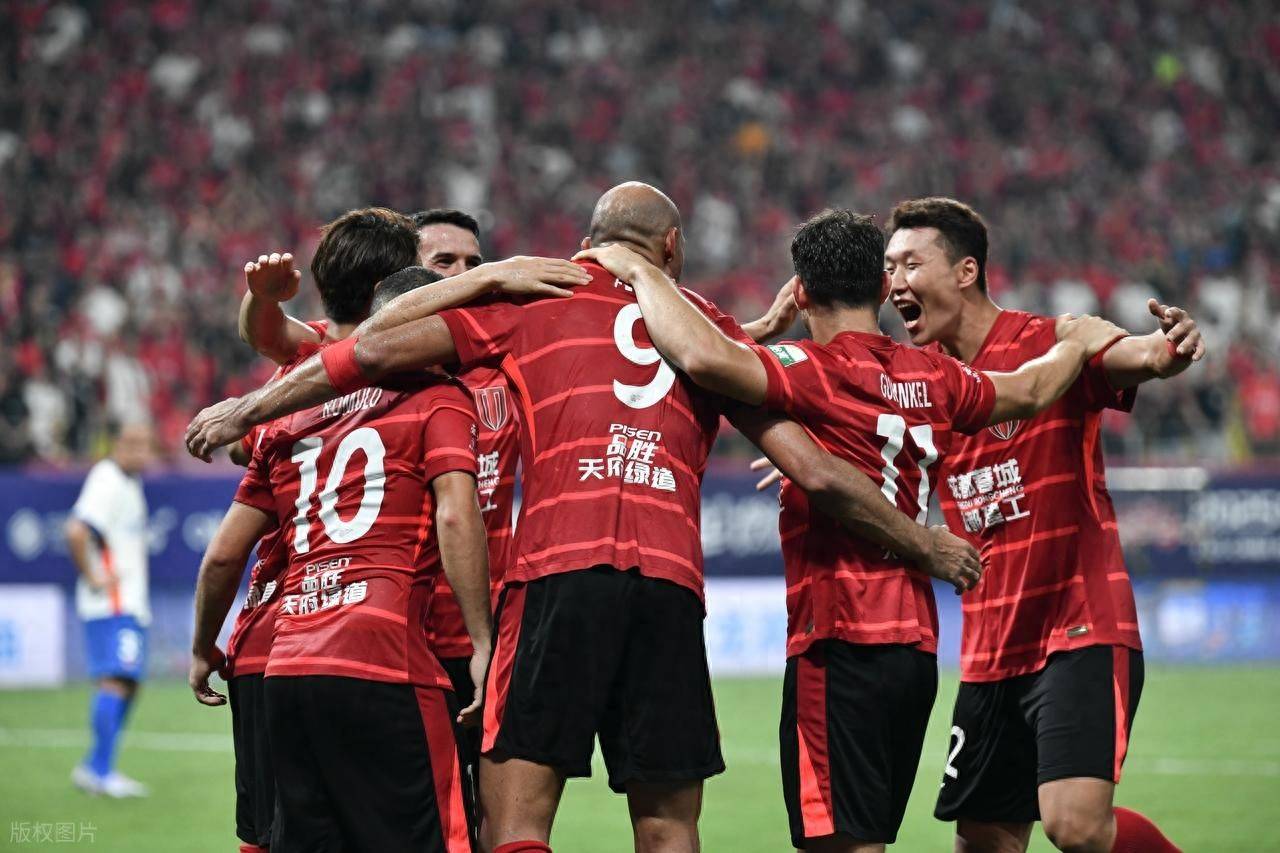 乐动官方平台包含赛后里尔调整名单以备亚冠，复出首秀环节打磨，态度坚定，控场能力受关注的词条