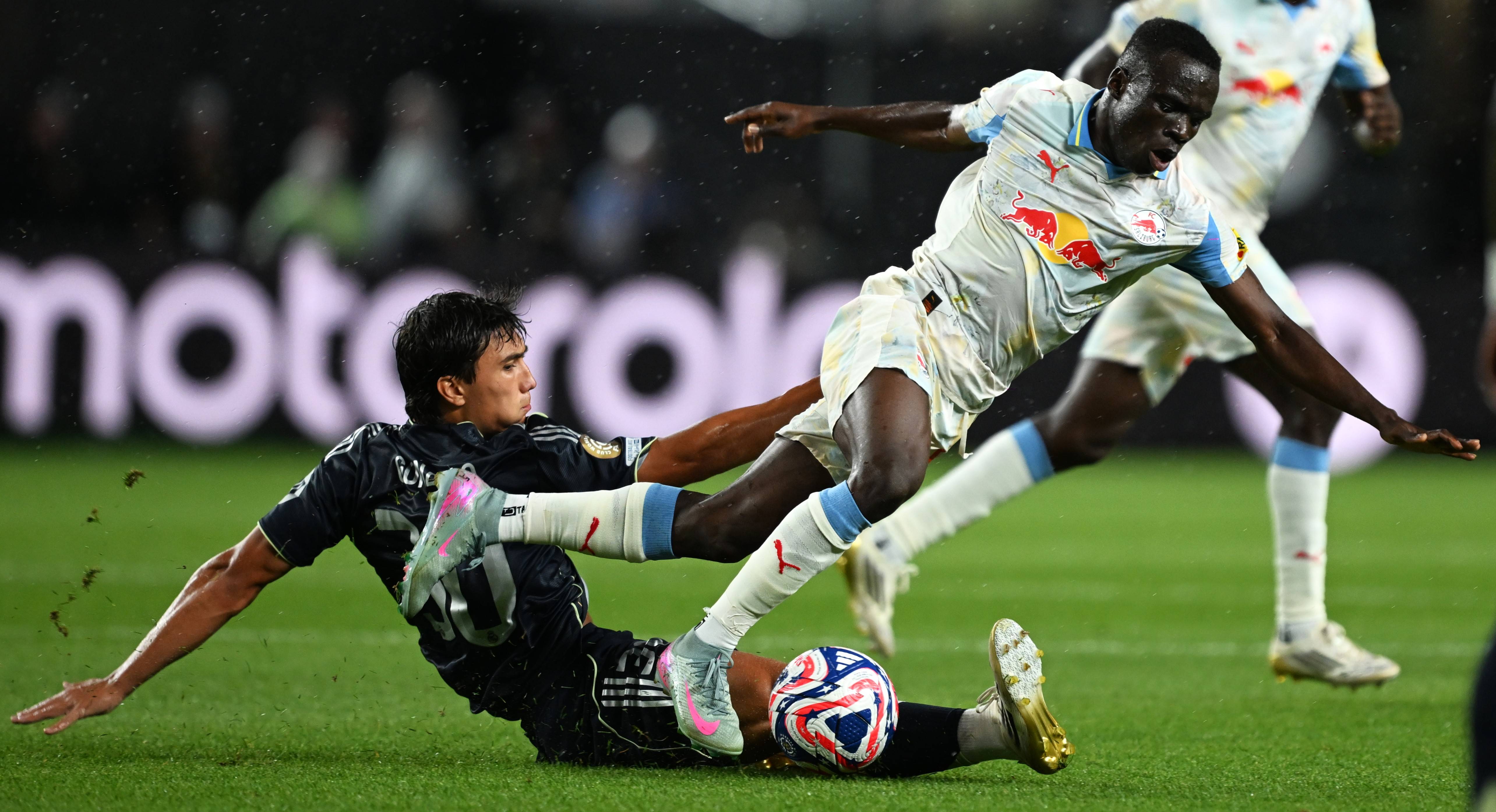 关于赛地聚焦——欧冠赛前热度飙升，费城76人战术微调，球迷炸锅，年轻球员得到机会的信息