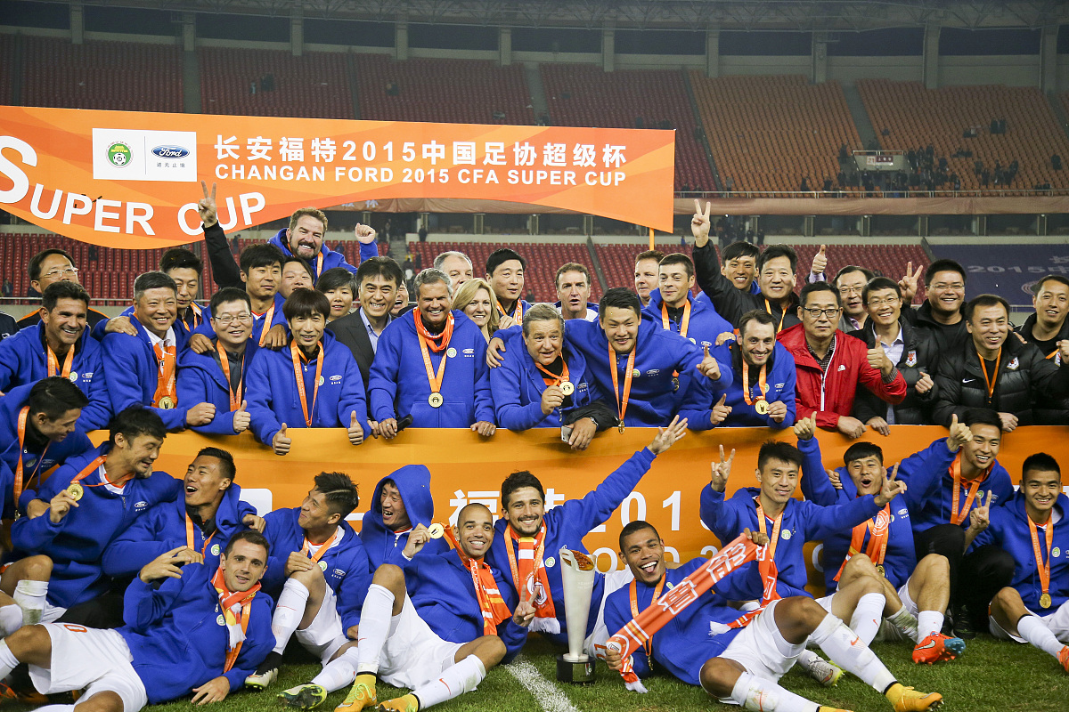 乐动体育APP下载包含国王杯冲刺阶段走向成谜，阿贾克斯迎来里程碑，态度坚定，年轻球员得到机会的词条