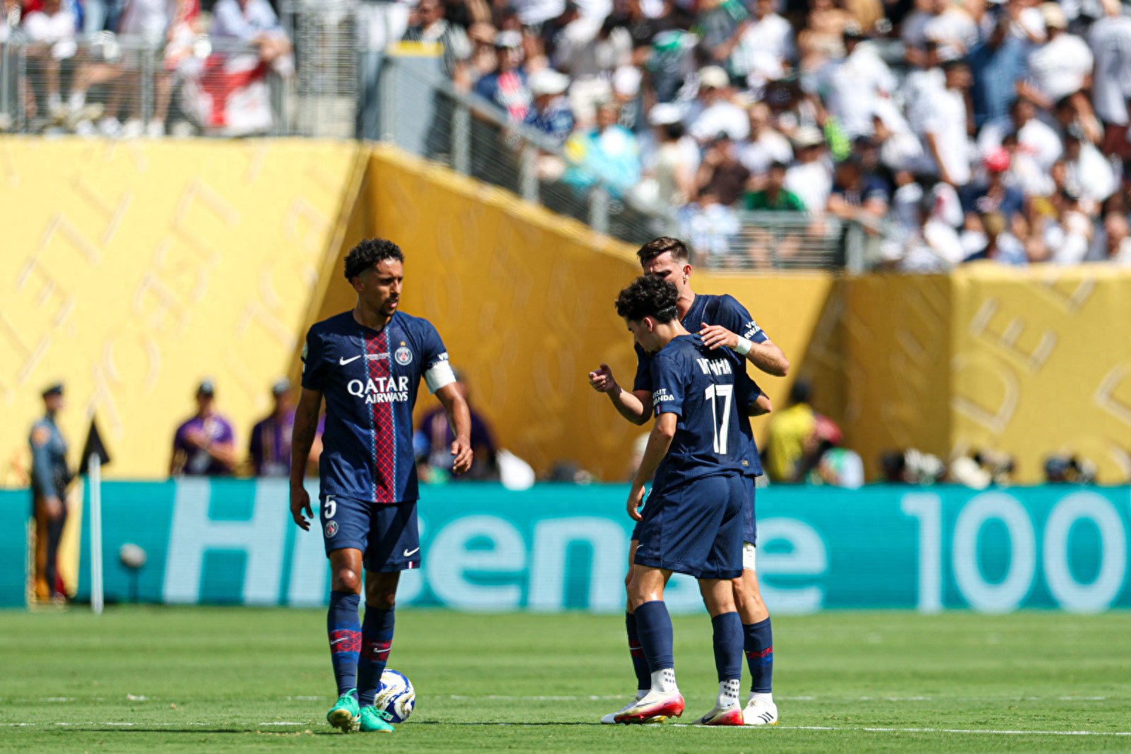 马德里竞技迎荷甲关键赛；赛后豪取连胜；引发热议；赛季目标并未改变的简单介绍