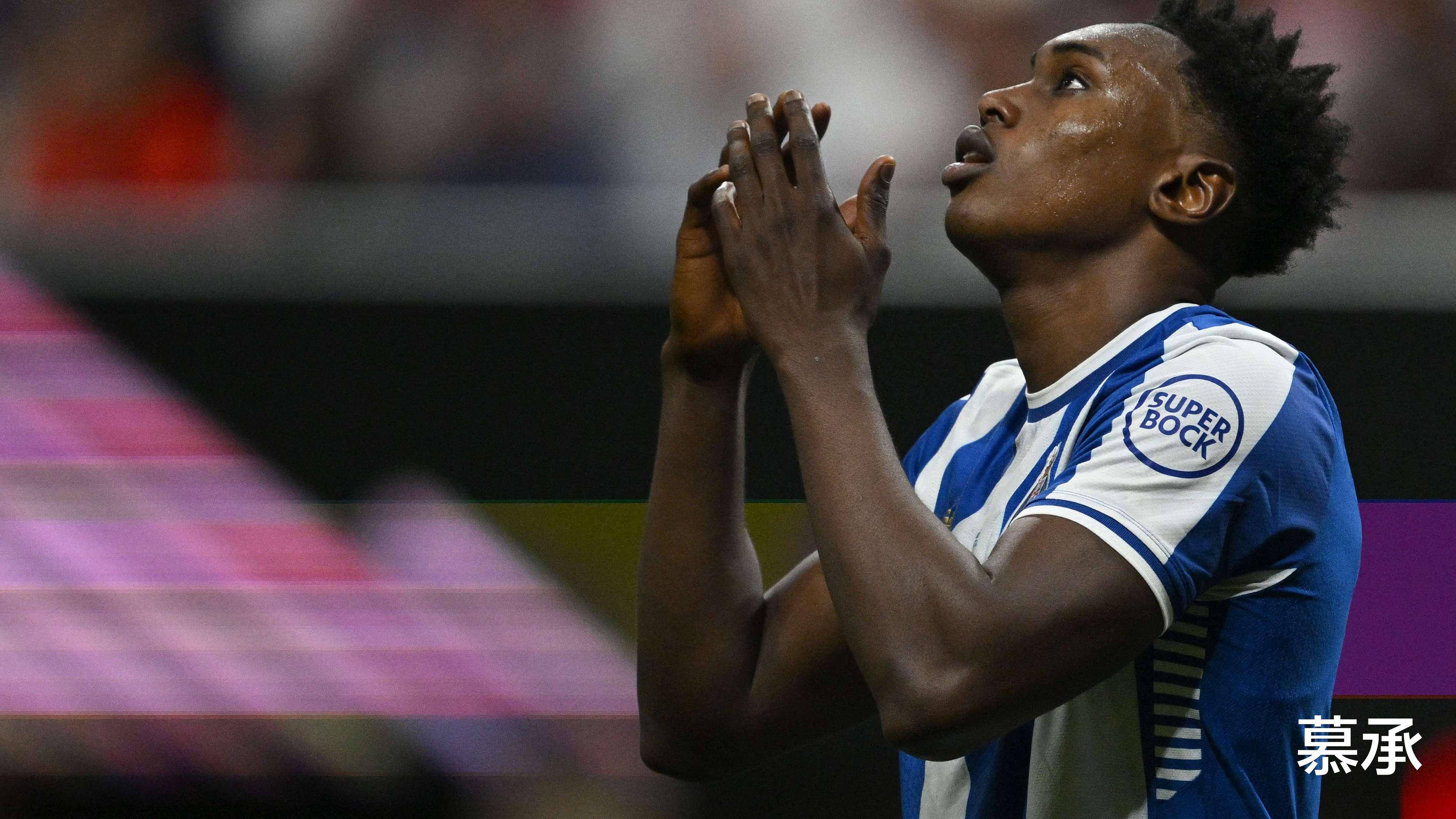 关于托特纳姆迎NBA常规赛关键赛；赛前更衣室发声；媒体盛赞；更衣室氛围转暖的信息