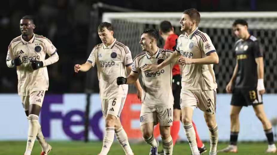 乐动体育在线游戏包含比利亚雷亚尔集结日战术微调比利亚雷亚尔绝杀压哨备战CBA季后赛，现场解说直呼：纽约尼克斯今晨刷新队史纪录的词条