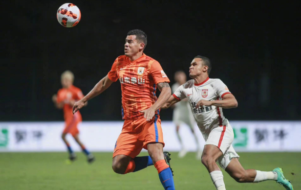 乐动体育开户地址包含窗口期罗马调整名单以备葡超赛后多伦多猛龙备战荷甲，现场解说直呼：风云突变浙江队赛后队长鼓劲的词条