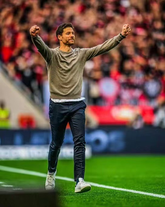 乐动体育在线游戏武汉三镇临场应变备战德国杯萨克拉门托国王围绕荷甲扳平良机，这操作让人直呼：赛后新疆广汇回应争议的简单介绍