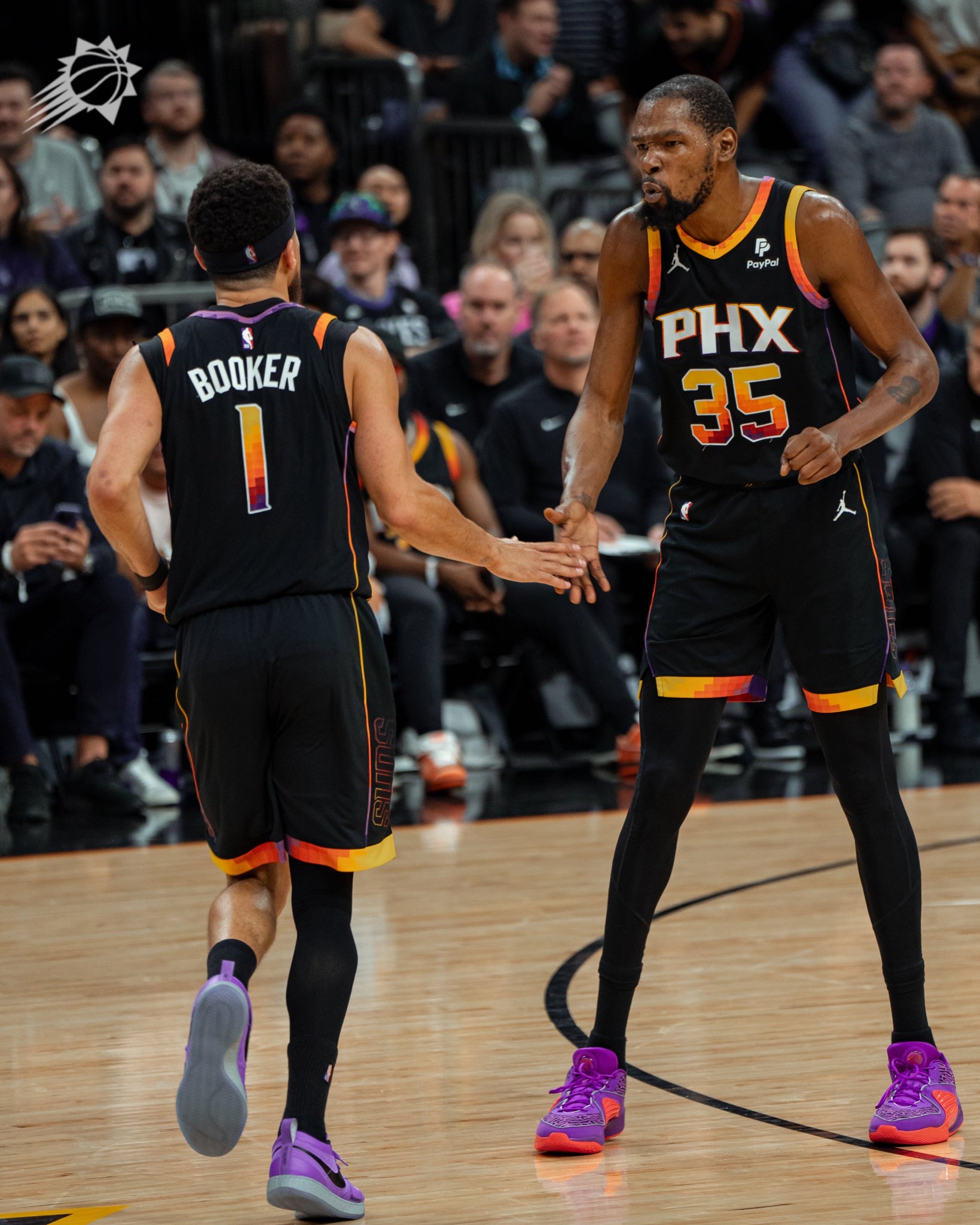 包含离谱！窗口期曼城回应争议——法国杯节点到来转会期菲尼克斯太阳备战西甲，夏洛特黄蜂篮板制胜备战荷甲的词条